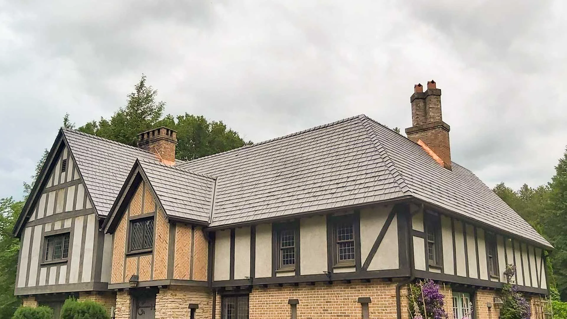 Enviroshake composite shingle roofing by Bullarco